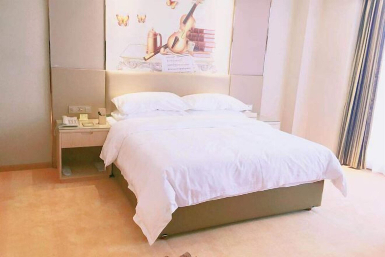 Bedroom 3, Vienna Hotel, Hefei
