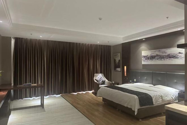 Bedroom 3, Renhe International Hotel, Tongliao