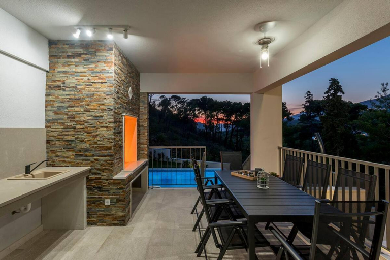 Others 2, Luxe villa with pool, jacuzzi, and sauna, Omiš