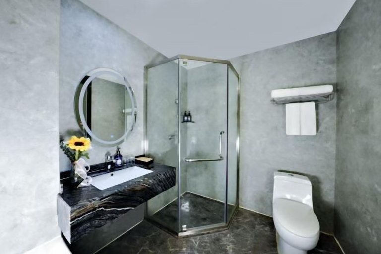Bathroom 4, Huize Yibo Hotel(Huize Ancient City Branch), Qujing