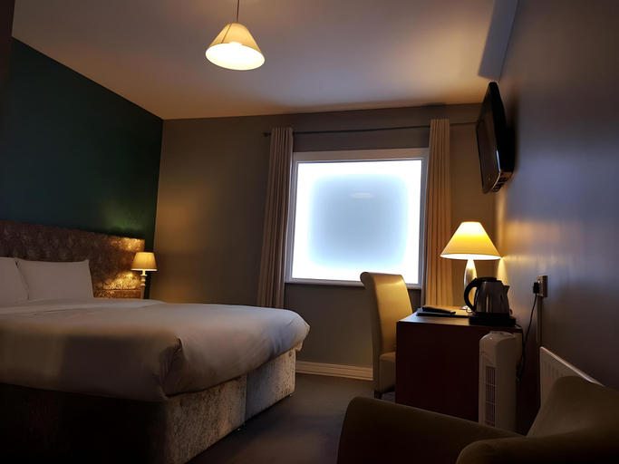 Bedroom 2, The Camden Hotel by theKeyCollections, Dublin