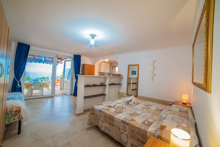 Room 4, Felloniche Studio Sea View, Lecce