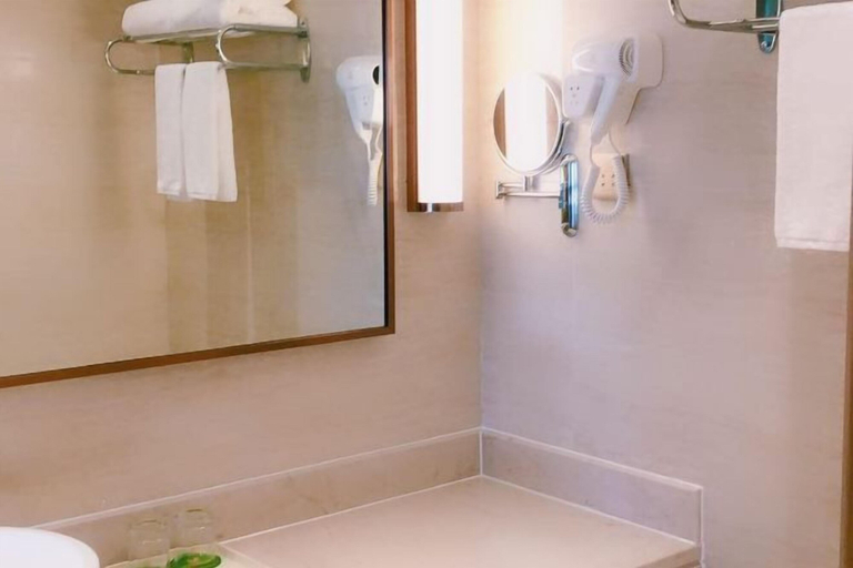 Bathroom 3, Changtai Jinbang International Hotel, Zhangzhou