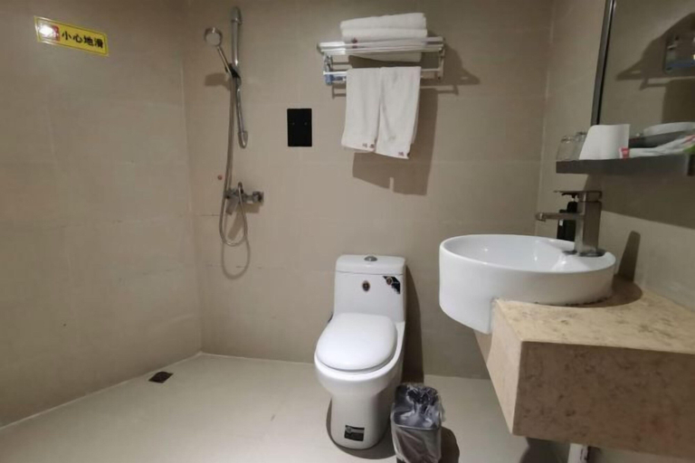 Bathroom 3, Hongtai Business Hotel, Shenzhen