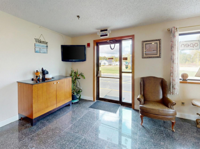 Public Area 2, Oscoda Lakeside Hotel, Iosco