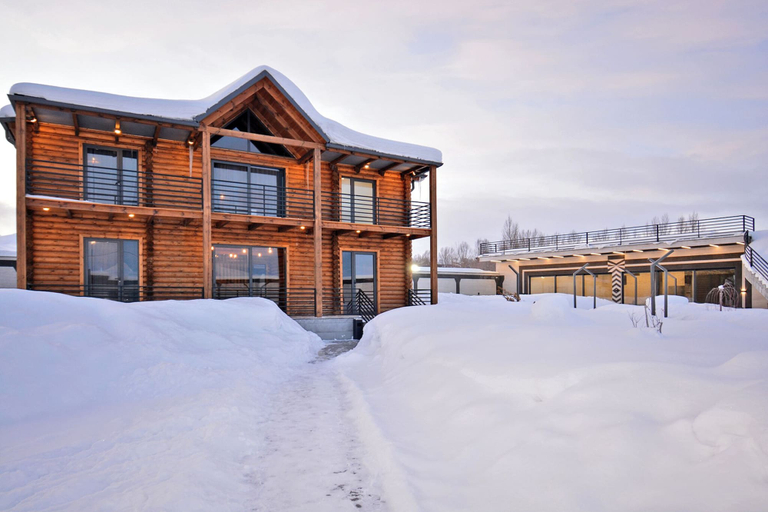 Exterior, Homma Aparan