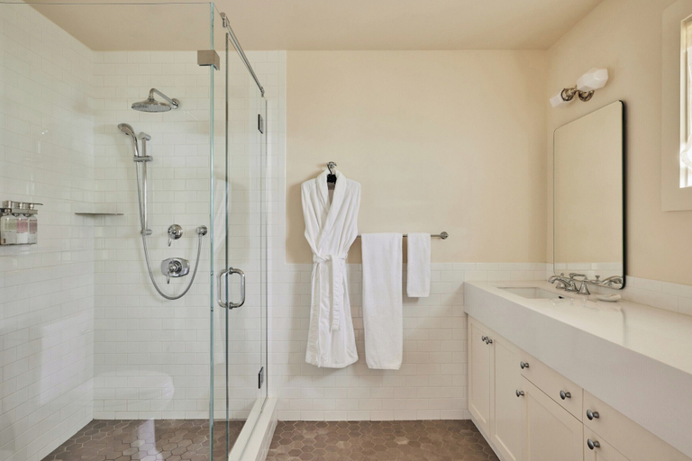 Bathroom 5, Troutbeck, Dutchess