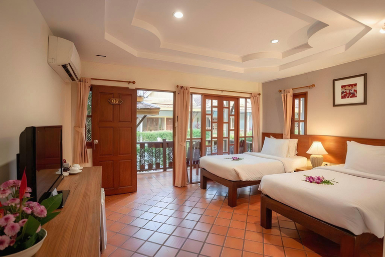 Bedroom 4, Shirahama Mariner Hotel, Shimoda