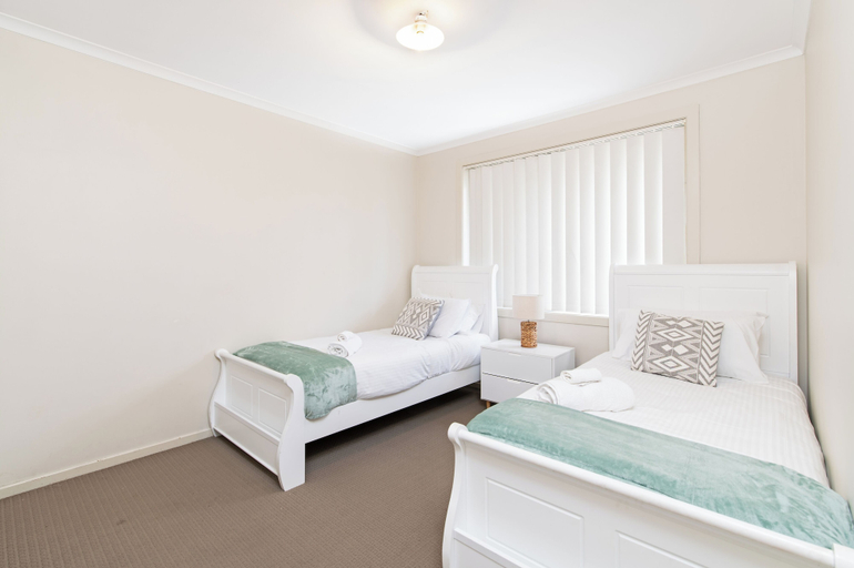 Room 5, Family Home for a Fiesta, Adelaide