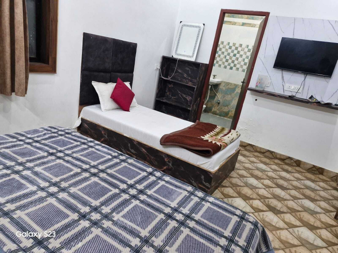 Room 4, Shri Krishna Niwas, Mathura