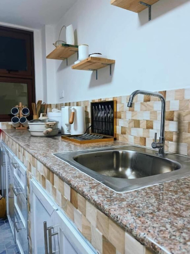 Private kitchen 2, Woodlands Condotel, Bulan