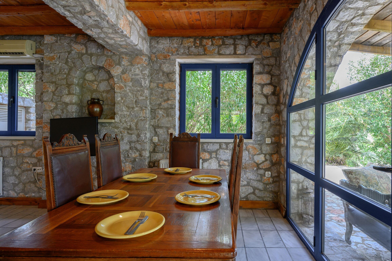 In-room dining 4, Rozare Villa, Crete