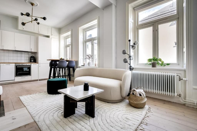 Living area 2, Södermalm 2BR Apartment Near Old Town, Stockholm