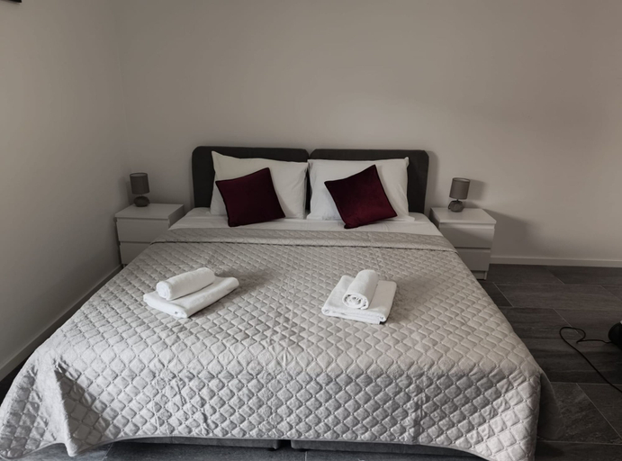Room 2, Apartments Tourist Port, Dubrovnik