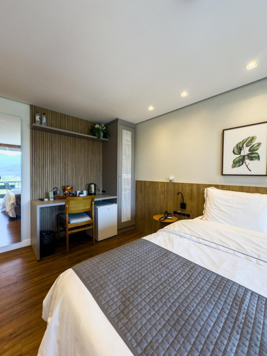 Bedroom 3, Village du Lac Hotel, Pomerode