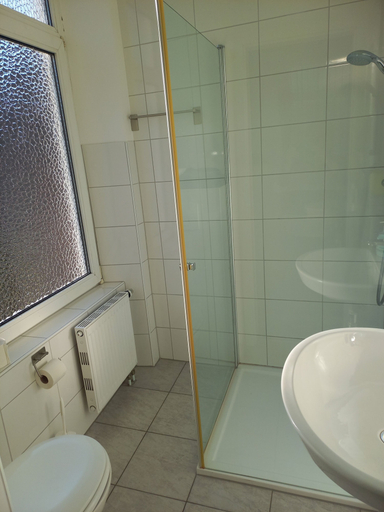 Bathroom 2, Hotel stückers, Steinburg