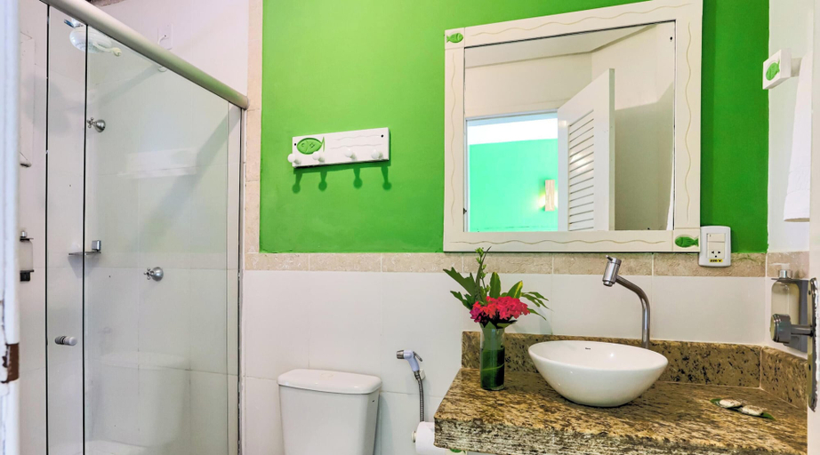 Bathroom 5, Pousada Terra Mar Way, Maraú