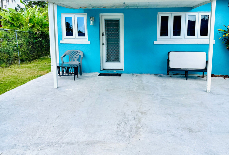 Exterior & Views 2, Dawsons Hideaway