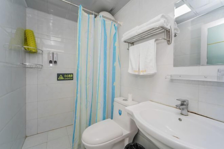 Bathroom, Lingshan Hotel, Shanghai