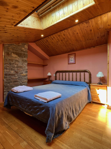 Bedroom 3, Las Bodegas De Claveria, Huesca