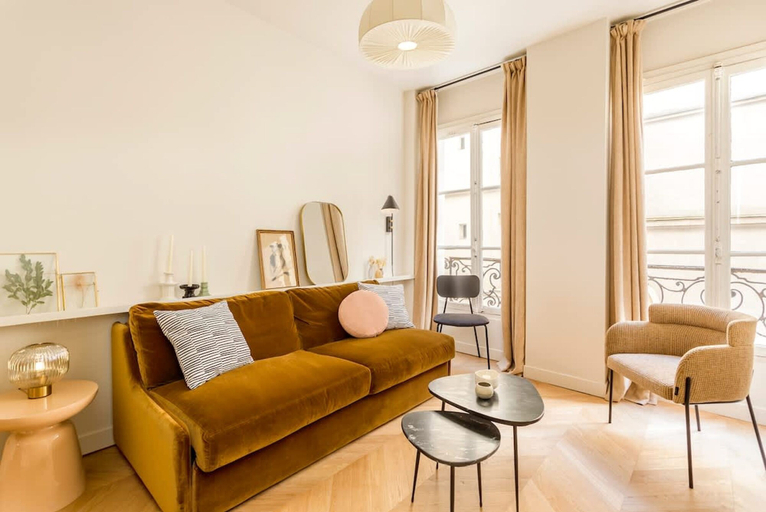 Room 2, Habitat Parisien - 1 BR A C - Montorgueil Lune I, Paris