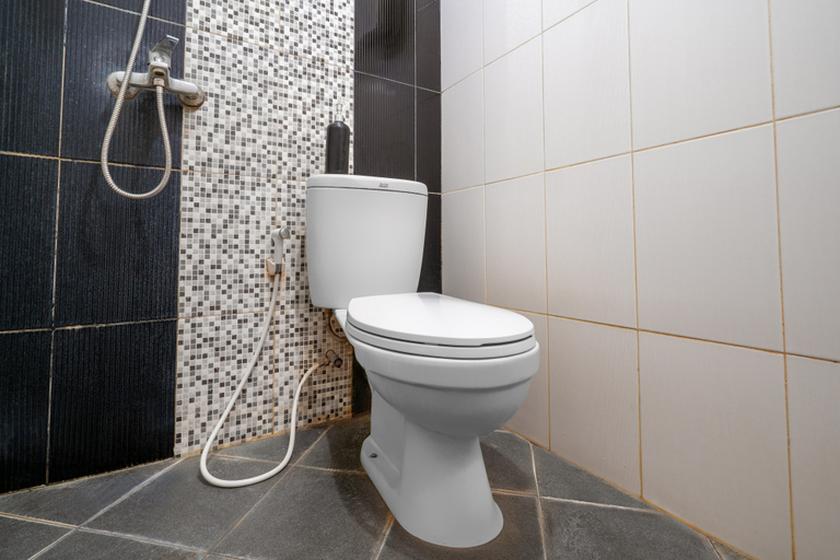 Bathroom 5, Rehat at Gania Hotel Bandung, Bandung