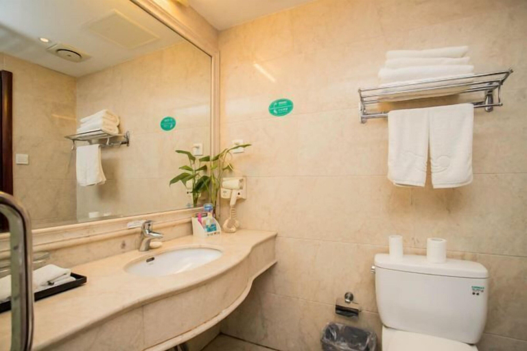 Bathroom 4, Xiushan International Hotel, Chizhou