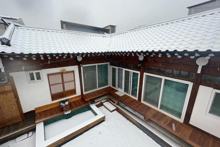 Exterior 2, Traditional House Hotel Andong Villa, Andong