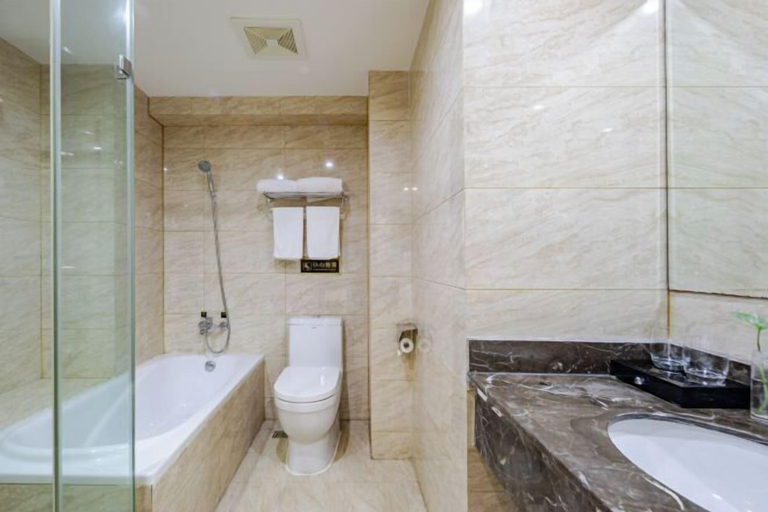 Bathroom 3, Leaf Boutique Hotel, Nantong
