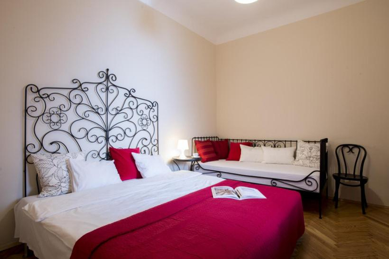 Bedroom 4, Apartamenty rodzinne w sercu Krakowa, Kraków City