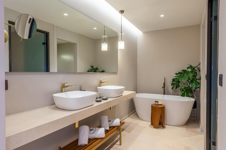 Bathroom 5, Aulus Chania Resort, Curio Collection Hilton All-Inclusive, Crete