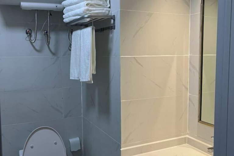 Bathroom 3, THE MOON HOTEL, Namtha
