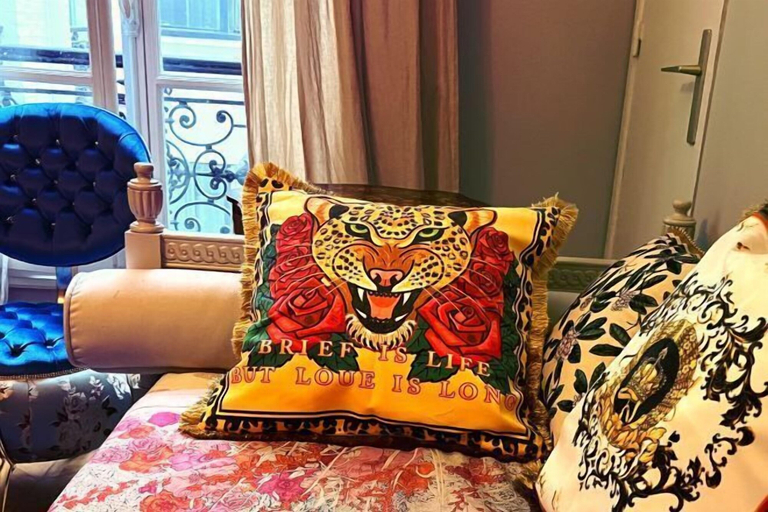 Bedroom 3, Champs Elysees Charming (2 Bedrooms and 1 Living Room), Paris