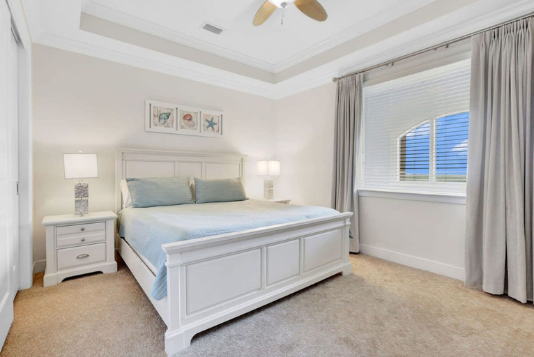 Room 4, Beachfront Escape Sleeps 10 Incredible Views, Baldwin