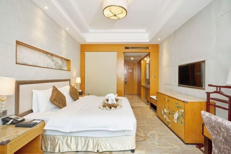 Bedroom 4, Mingdu Ziwei Garden Hotel, Changzhou