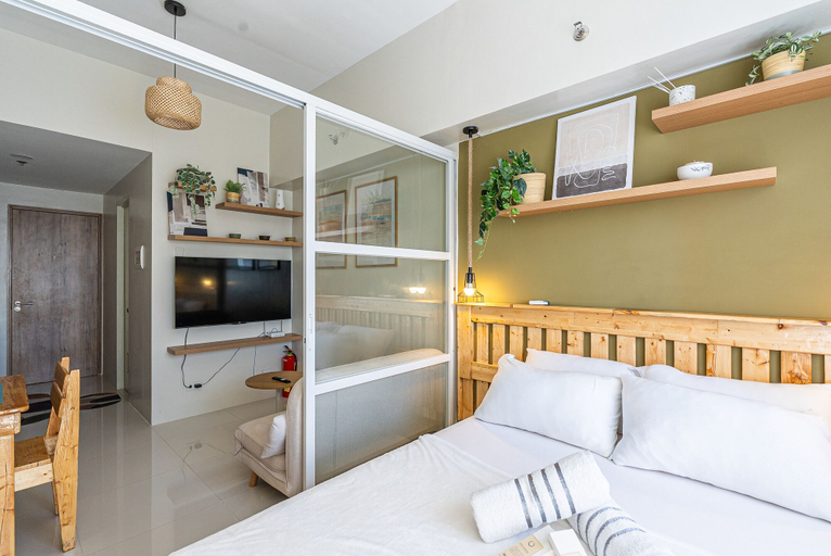 Room 5, La Maison, Lapu-Lapu City