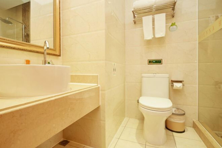 Bathroom 4, Vienna Hotel, Shanghai