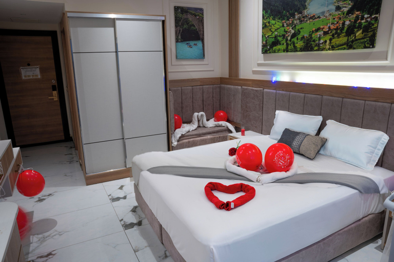 Bedroom 3, CRB Crown Residence Belek Health & Spa, Serik