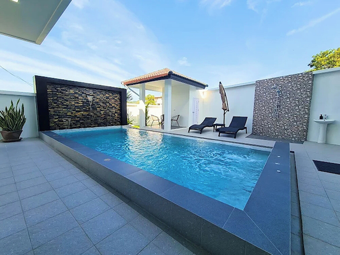 Outdoor pool 5, Jitvirat Pool Villa, Pulau Phuket
