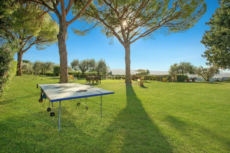 Room 3, Amazing Chianti Site Pini Shared Pool, Florence
