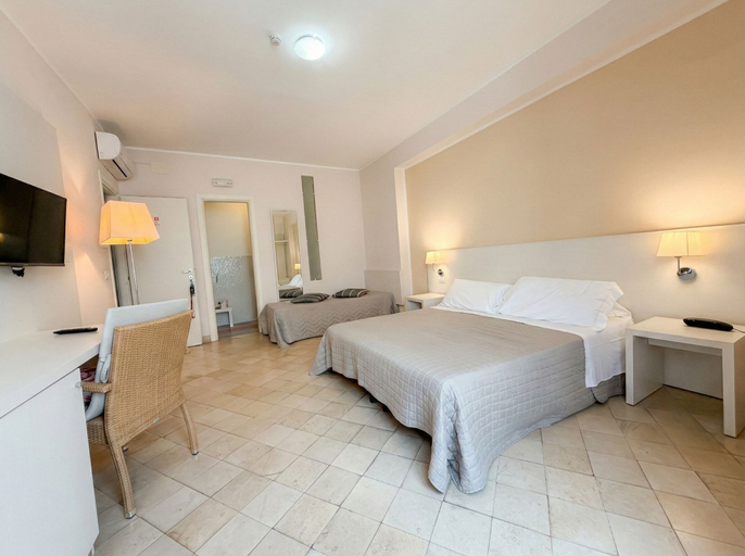 Bedroom 5, Ortigia Mastrarua rooms, Syracuse