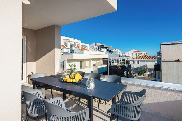 Others 5, Pool apartments Villa Meteorite, Novalja