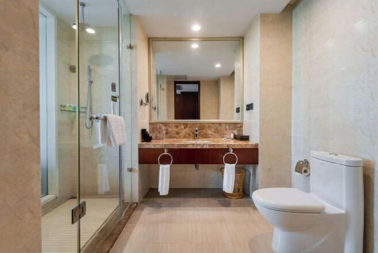 Bathroom 4, Zhonglang Holiday Hotel, Nanjing