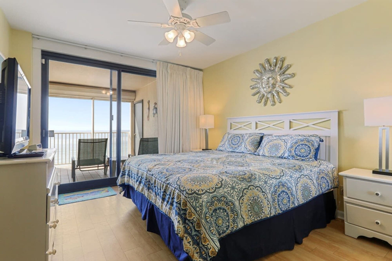 Room 5, Windward Pointe 903- Beachfront Indoor Outdoor Pool, Baldwin