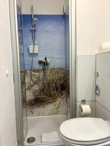 Bathroom 2, Residenz Steinmarne Cuxhaven 3, Cuxhaven