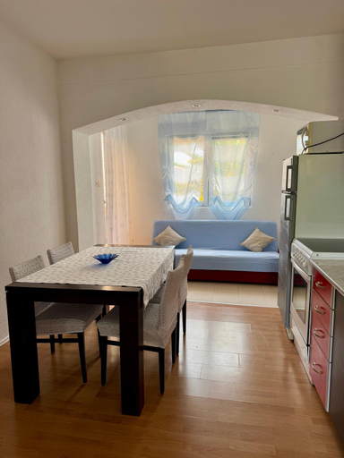 Others 4, Apartmani Binka, Zadar