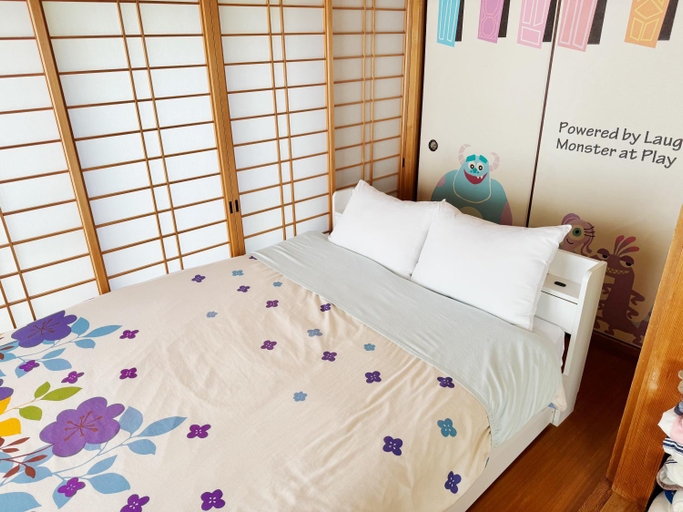 Bedroom 3, Yufu inn 青い温泉〜家族風呂貸切〜湯布院ゆのつぼ街道近く!一軒家貸切 , Yufu