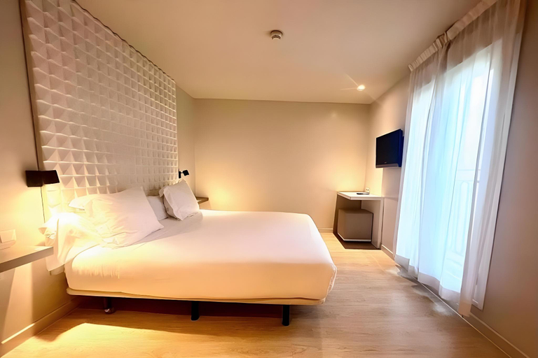 Bedroom 4, Urban Sea Hotel Atocha 113, Madrid
