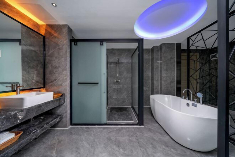 Bathroom 4, Guangzhou Baisi Elegant Hotel (Huadu Shiling), Guangzhou