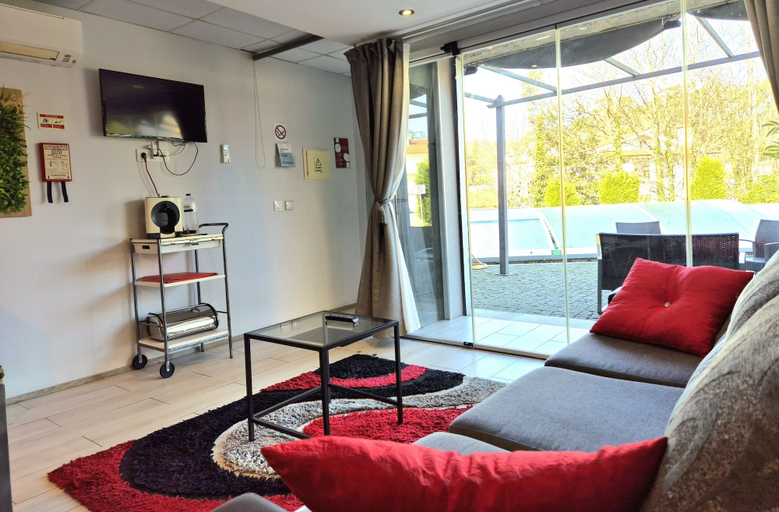 Others 5, Equinaturi, Santo Tirso
